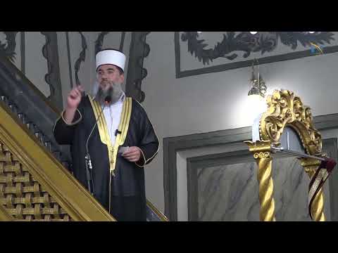 Ngjarje - Vajza me veshje Provokative dhe Hoxha - Hoxhë Muharem Ismaili