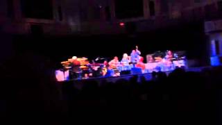 Bobby McFerrin CSO performing Bob Dylan "I Shall be Released" April 20, 2013