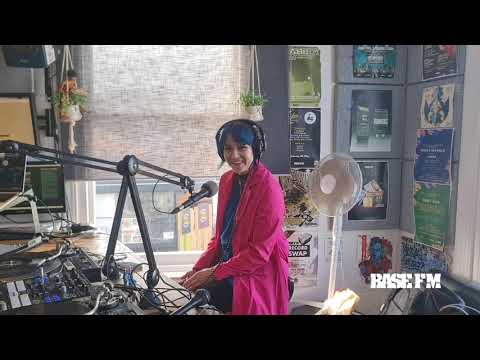 Empwer Hour with Sandy Mill featuring VÏKÆ