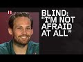 Blind is terug en voelt zich veilig: 'Ik ben totaal niet bang'