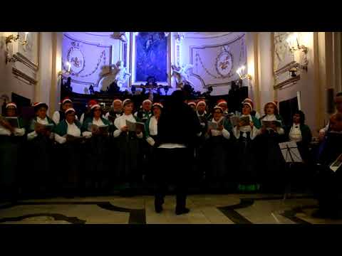 Corale Cesare De Titta di Perano NENIA AL MESSIA - Canto natalizio dialettale abruzzese