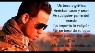 Romeo Santos   Solo Por Un Beso Lyrics   Letra