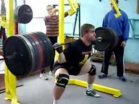 Friday squat 335 kg