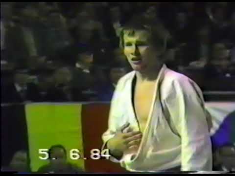 European Judo Championships Liege 1984 60kg Marek Rybicki (POL) vs Carlos Sotillo (ESP)
