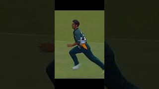 Download lagu Shoaib Akhtar beautiful bowling action #cricketshorts #cricket #crickethighlights mp3