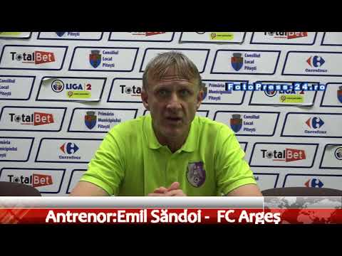 Antrenor : Emil Săndoi -   FC Argeș