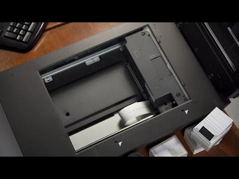 B11B223201 | Epson Perfection V800 Photo Color Scanner | Photo and Graphics  | Scanners | For Work | Epson US