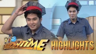 Download lagu It's Showtime MiniMe 3: Hashtag Mccoy dresses up as Cardo Dalisay mp3