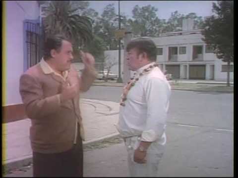 El Metiche - Capulina se mete en un problemota.