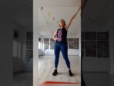 Zumba Kids Junior by Esta Fiesta