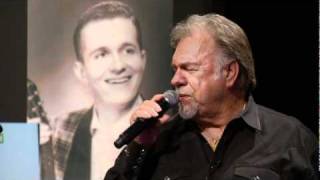Video thumbnail of "Gene Watson - When A Man Can't Get A Woman Off His Mind."