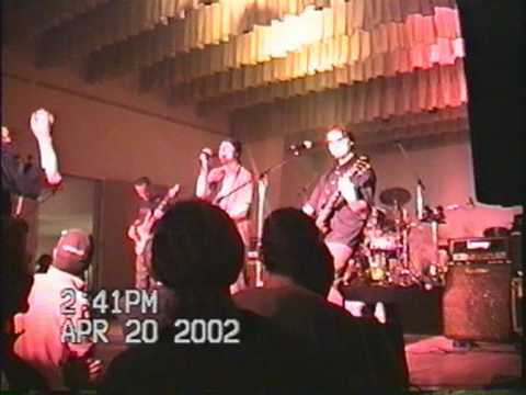 EVERYDAY PLEASURE - The General (live 2002)