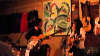 Gwyneth &amp; Monko at The Acoustic Coffeehouse 2