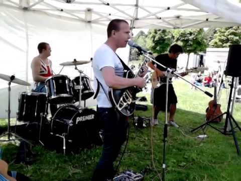 Caveman and the Dinosaur - Papa was a rolling stone