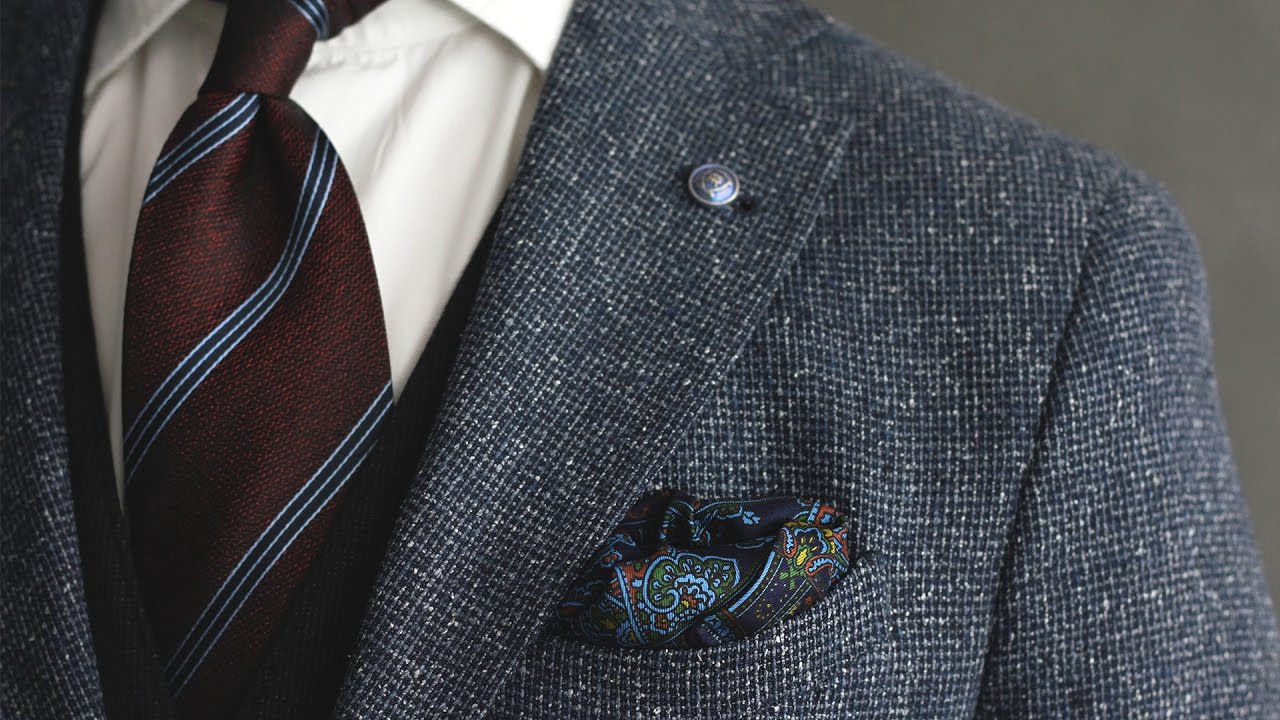 Jak składać poszetkę 5 sposobów, które powinieneś znać | Krótko i na temat