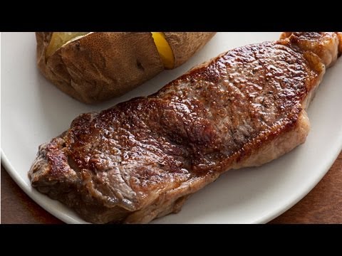 How to Make an Easy Pan-Seared Steak - The Easiest Way