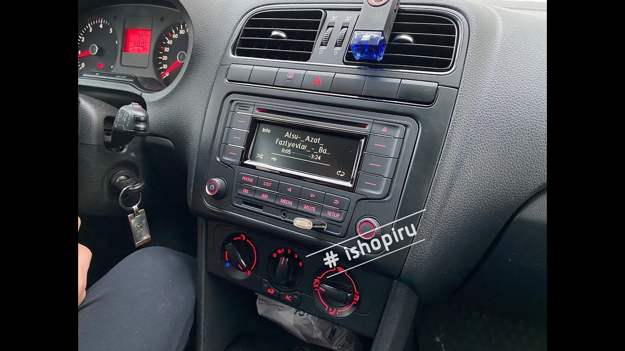 Как подключить телефон к Volkswagen Polo: инструкция и советы