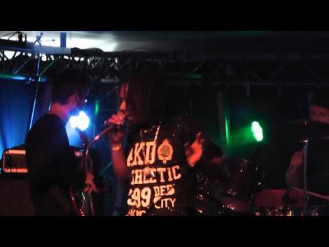 Deadly Hunta - Cry LIVE @ Akvárium / Budapest 2012/03/22