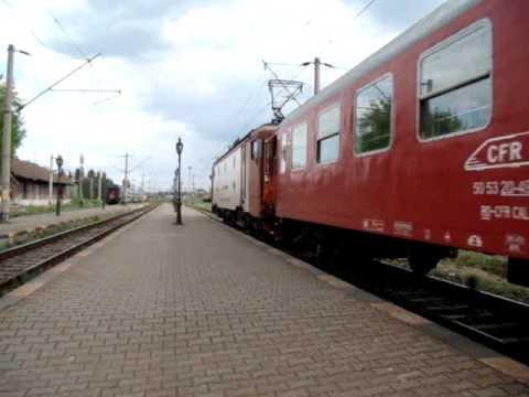 A1932 Cluj - Iasi pleaca din Suceava tras de locomotiva 40-0002-2