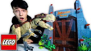 Stavím LEGO Jurský Park - Řádění T-Rexe! (75936)