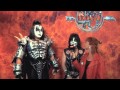 Sofie interviewt Kiss op Graspop