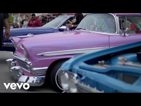 Marcos Davila - La Raza