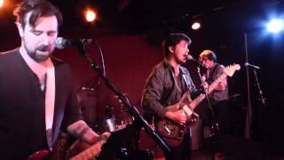 Matthew Logan Vasquez - Blue Eyes [Middle Brother song] (Houston 01.05.16) HD