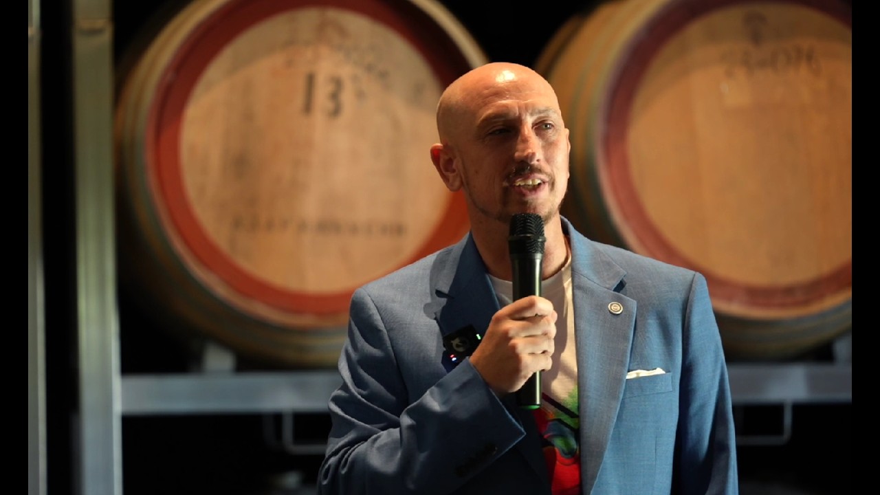 Amazing story on GRATITUDE. Stories that Stir Northern Rivers Event - Leon Purton