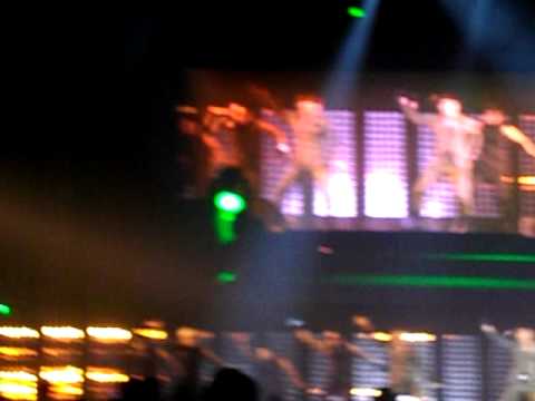 110611 TVXQ! - Mirotic in SMTown live in Paris