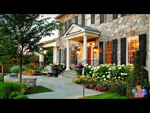 Beautiful courtyards of private houses. The best landscape design ideas.