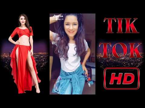 Tik Tok Dancer Girls Loco Perra Elilluminari Tik Tok Girls Challenge Tik Tok Musically
