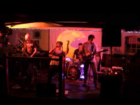 Pyrats - Pretty Vacant