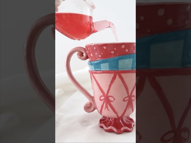 Vídeo relacionado con Iroh Make Tea Not War Taza de Té y Café de Cerámica Clásica Blanca Negra y Rosa Mágica 330ml