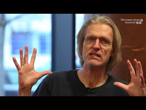 Microservices Summit 2017 - Interview mit Uwe Friedrichsen zum Thema Resilient Software Design