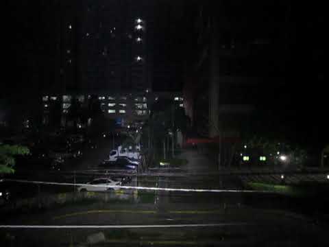 Astrolux EC03 (3x XHP50.2 cool-white, "6700" lumens) beamshot