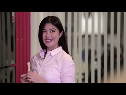 Elizabeth Tan - The World Can Wait (Original Song)