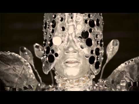 Elastic Bond - Nada Mas (Official Music Video)