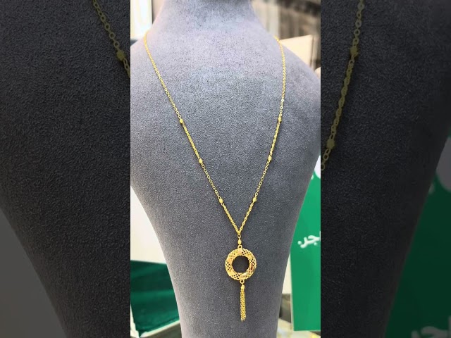 قلادة مميزة فخمة عيار 21