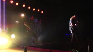 Carnifex - Dragged Into The Grave (Live)