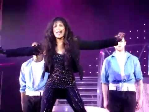Denise Pearson - The Way You Make Me Feel (Thriller Live 2009)