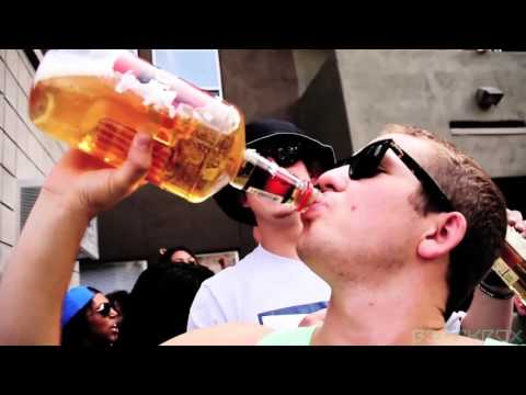 Chuckie, Kronic & Krunk! - Vamonos [B3atkrox Mashup]  Clasification +18