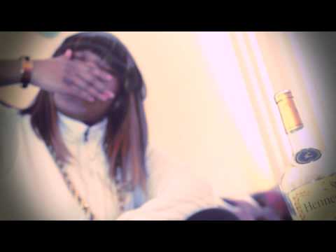 Chris Moe ft Taliegh Guapanese