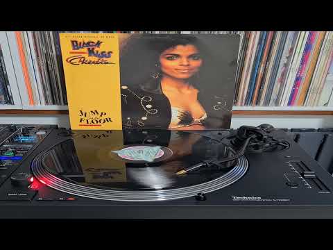 Black Kiss Feat. Cherita - Jump On The Floor (1989)