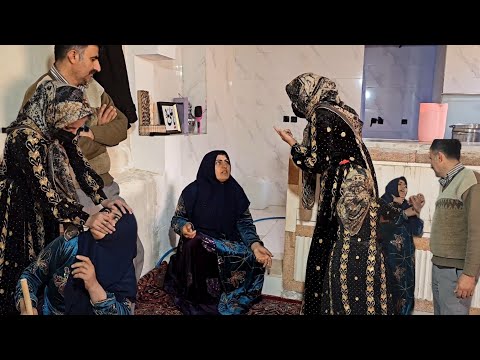 Fire of Jealousy: When the operator did not accept the second woman and the woman's anger flared up 