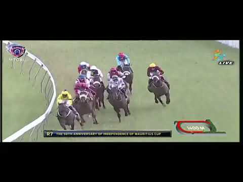 7e Course: Alyaasaat fait parler sa classe!