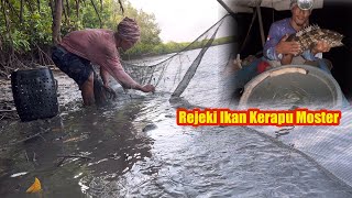 Download lagu Windfall! 1 Day 1 Night of Trapping and Longline Fishing: Monster Grouper Jackpot mp3