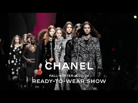 CHANEL Fall-Winter 2023/24 Ready-to-Wear Show — CHANEL Shows thumnail