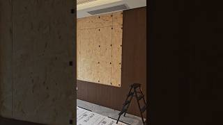 Perfect Panel Alignment! 🔨📏 | Wooden Wall Installation Masterclass #woodpaneling #interiordesign