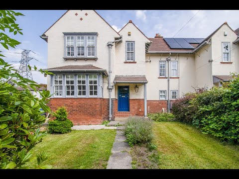 Woodthorpe Lane, Sandal, Wakefield - Virtual Tour