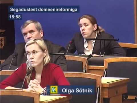 Domeenireform küsimused: Kadri Simson, Olga Sõtnik ja Ain Seppik